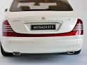 1:18 Auto Art Maybach 57 S 2005 White. Uploaded by Ricardo